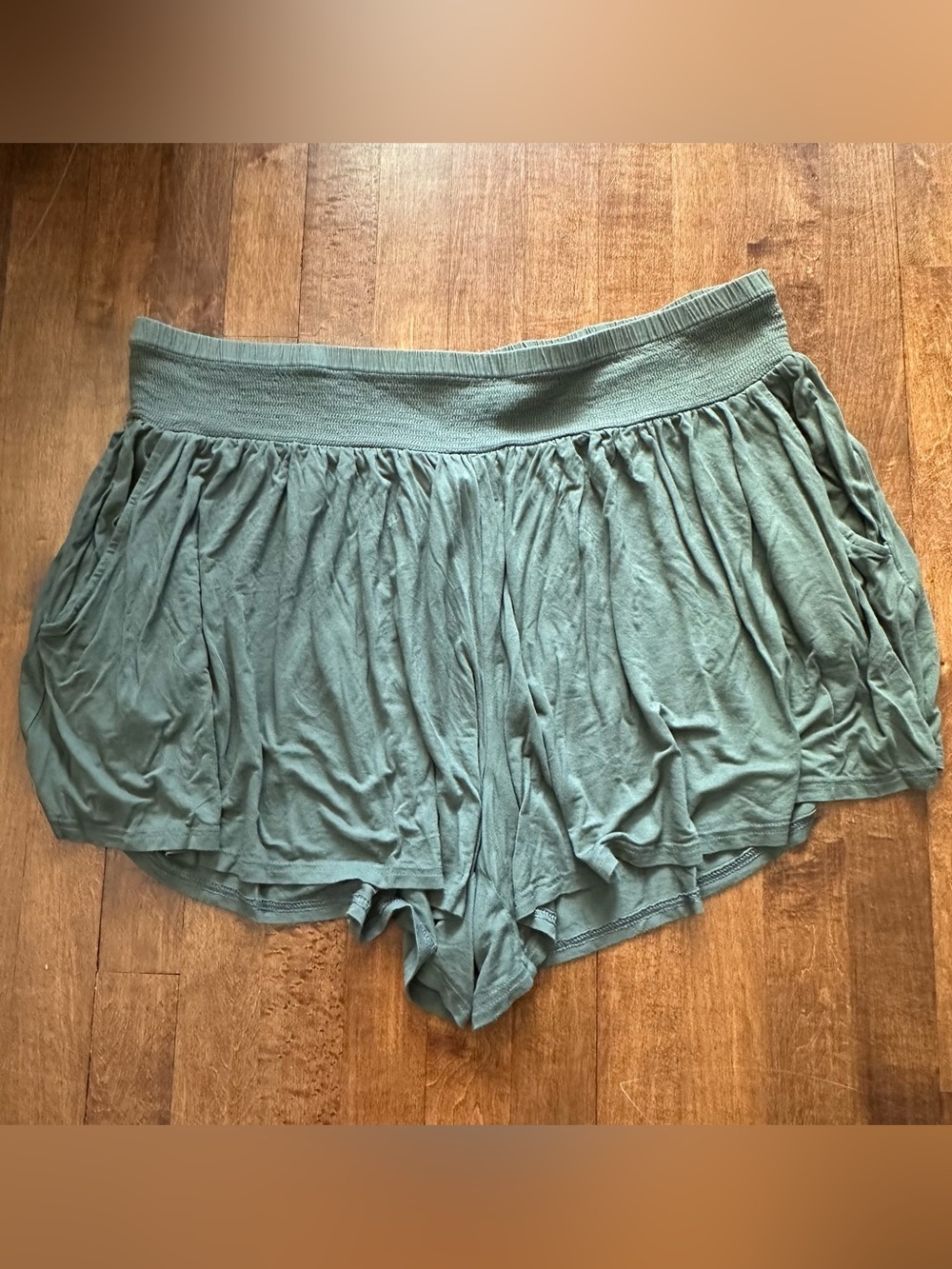 Terra & Sky Army Green Smocked Knit Short 2XL